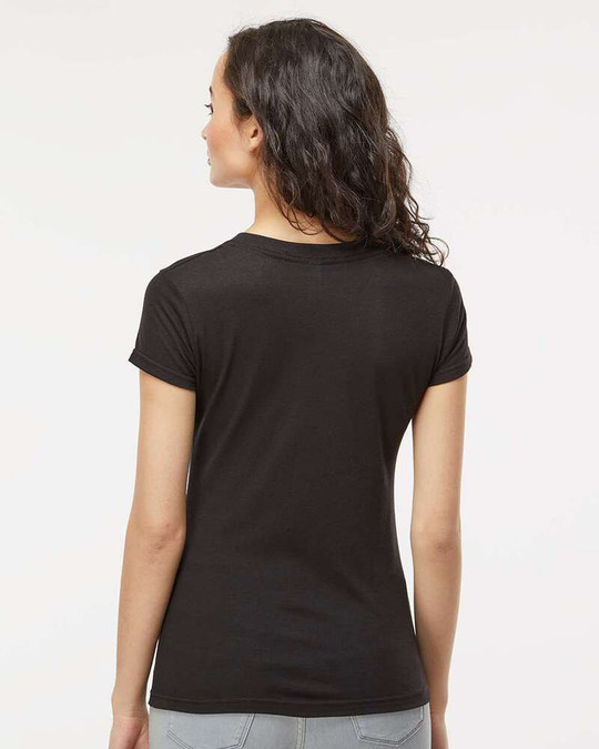 M&O 3542 - T-shirt à col en V en mélange de luxe pour femmes
