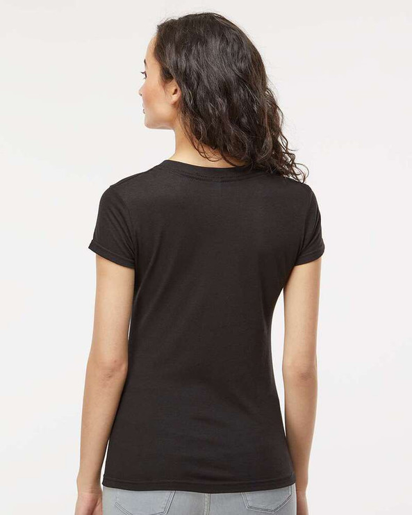 M&O 3542 - T-shirt à col en V en mélange de luxe pour femmes
