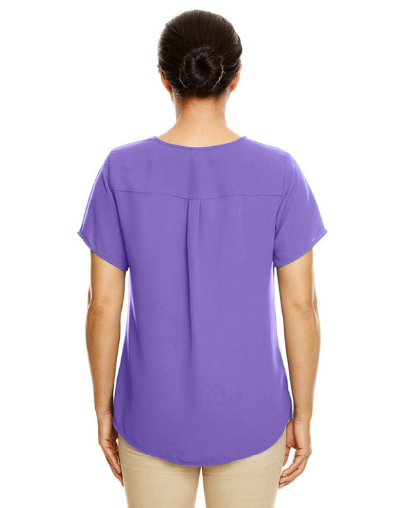 Devon & Jones DP612W - Blusa de crepé de manga corta para mujer Perfect Fit