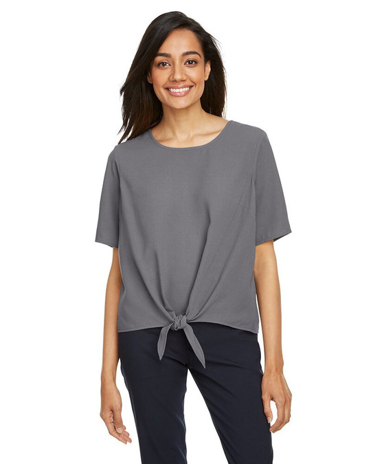 Devon & Jones DP617W - Blusa Perfect Fit Tie-Front