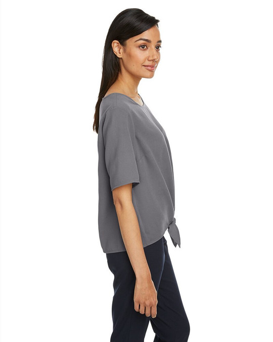 Devon & Jones DP617W - Blusa Perfect Fit Tie-Front