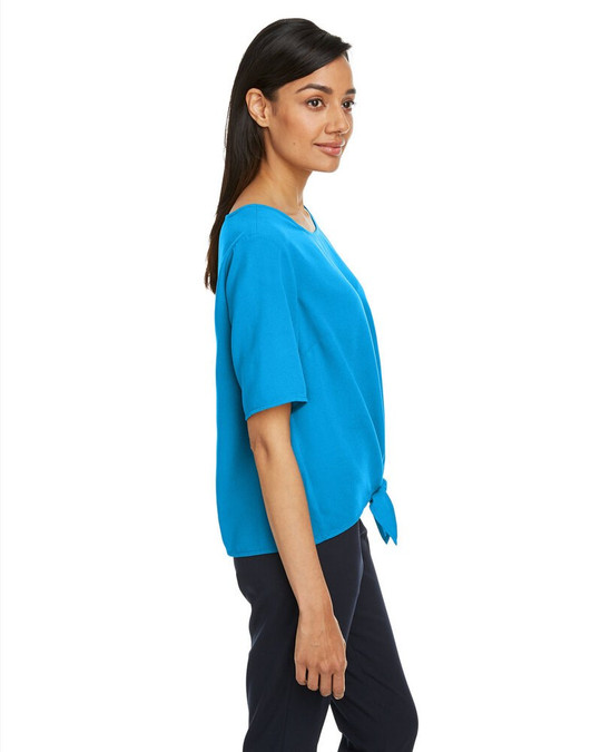 Devon & Jones DP617W - Blusa Perfect Fit Tie-Front