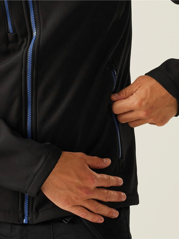 Regatta Professional RTRA705 - Regatta Navigate 2 Layer Hooded Softshell Jacket