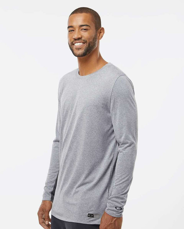 Oakley FOA402992 - Team Issue Hydrolix Long Sleeve T-Shirt
