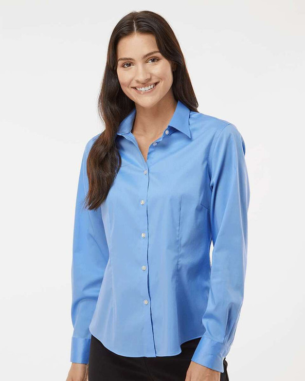 Van Heusen 13V0479 - Women's Ultra Wrinkle Free Shirt