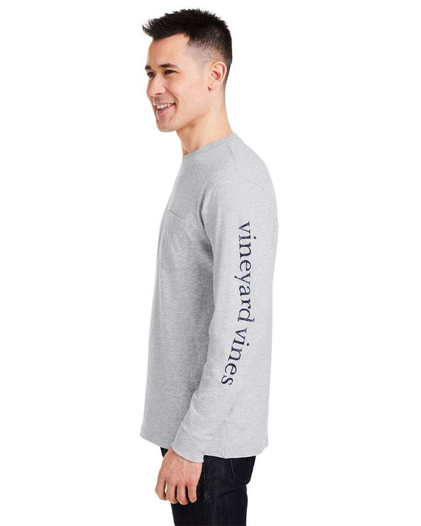 vineyard vines V021214 - Camiseta de manga larga con bolsillo