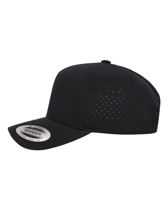 YP Classics 5389AP - Snapback de cinco paneles con gorra perforada