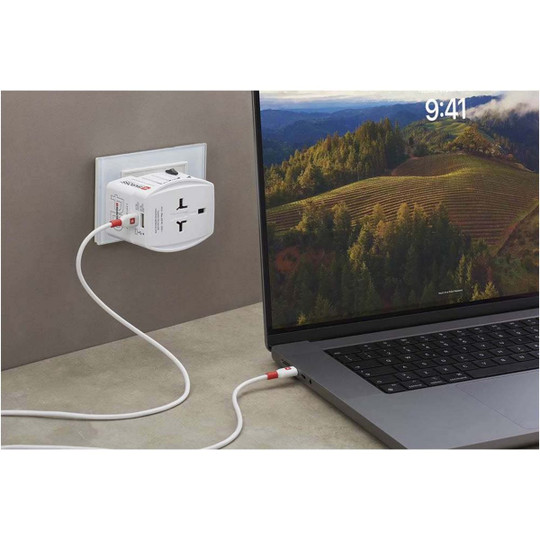 SKROSS® 124620 - MUV AC65PD world adapter with USB-C cable
