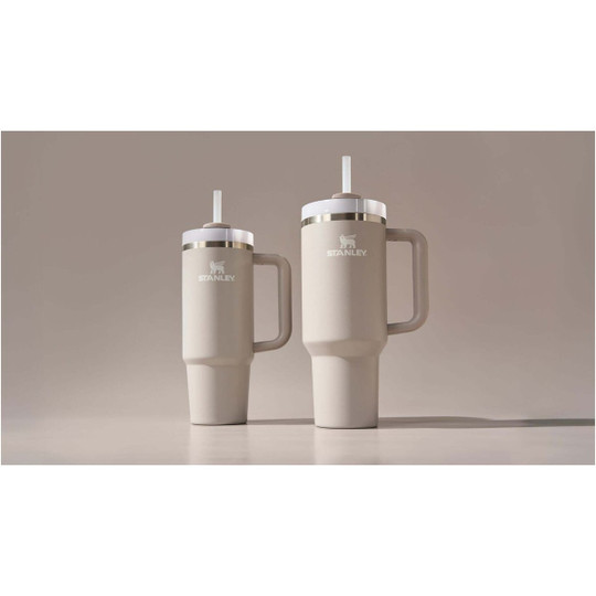 Stanley 1913® 100981 - Stanley Quencher® H2.0 FlowState™ 890 ml recycled stainless steel insulated tumbler