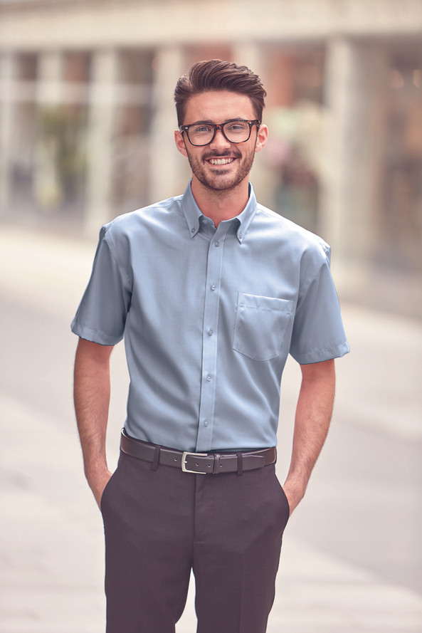 Russell Collection JZ957 - Men's Short Sleeve Ultimate Non-Iron Shirt
