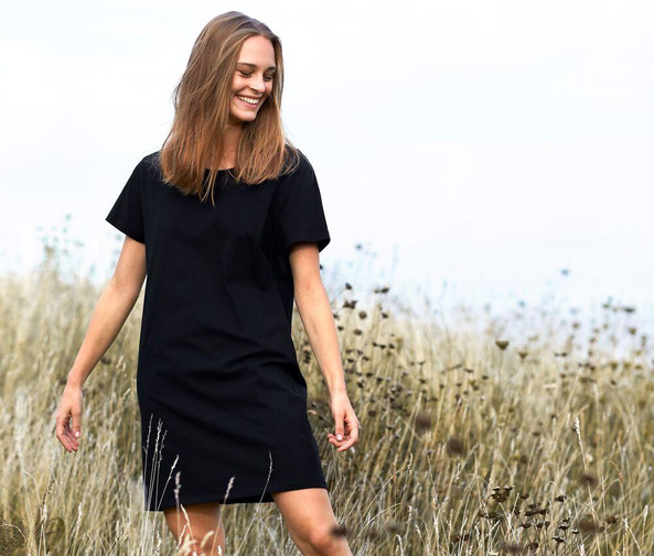 Neutral O81020 - Extra long women's t-shirt