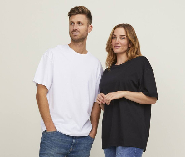 Produkt JACK & JONES JJ3911 - BLANCO KLASSIEK UNISEX OVERSIZED T-SHIRT SS