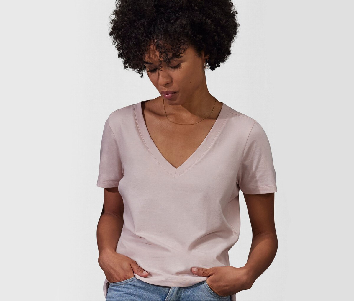 B&C BC01VW - Damen-T-Shirt mit V-Ausschnitt