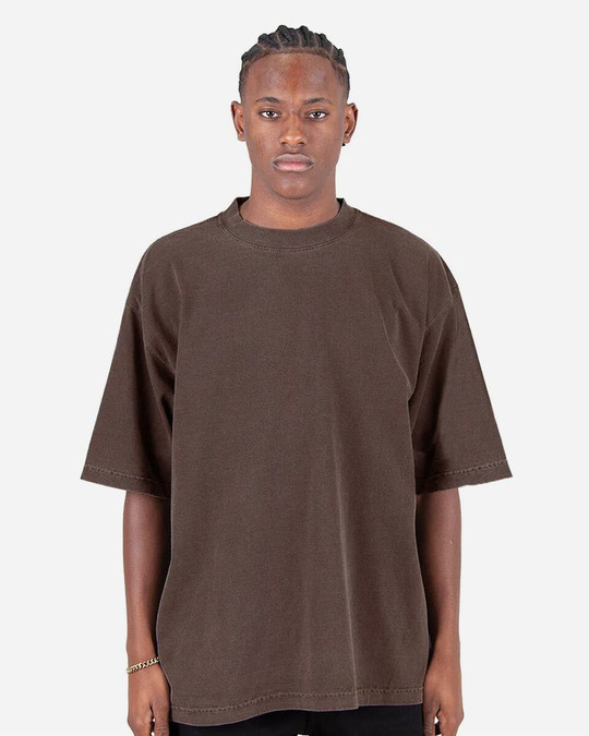 Shaka Wear SHGDD - Camiseta con hombros caídos teñida en prenda