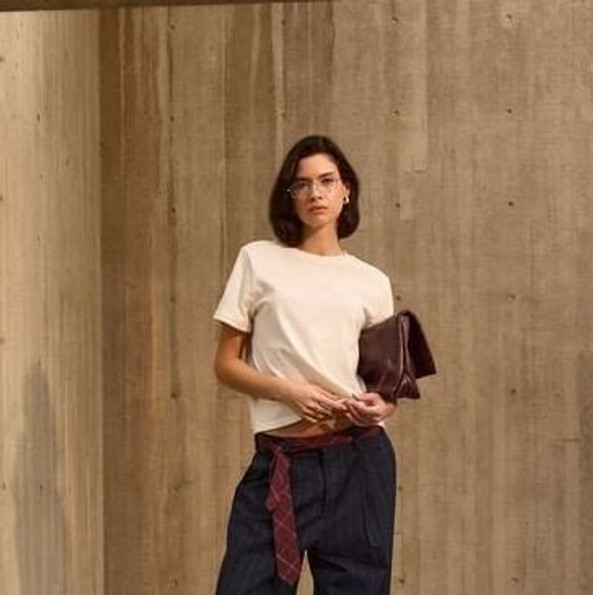 BELLA+CANVAS BE6110 - Silné dámské tričko s boxy střihem