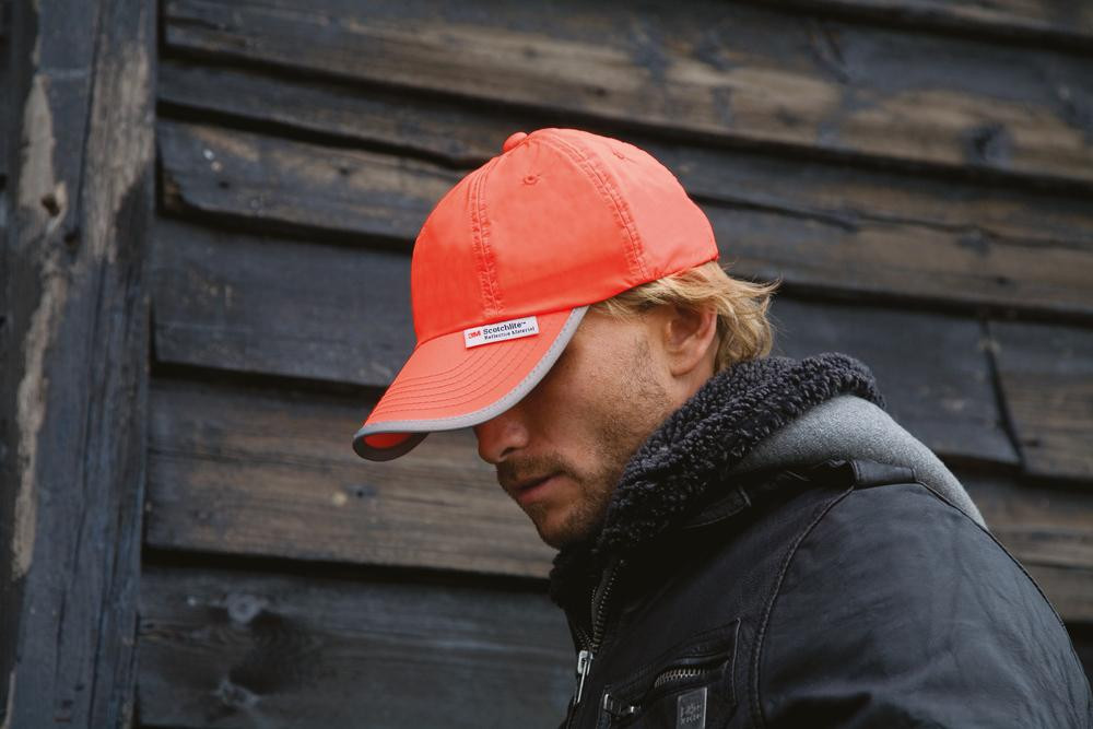 Result RC35 - High-Viz Huisdier