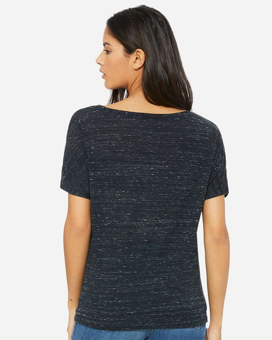 Bella+Canvas 8815 - Remera suelta con cuello en V y manga corta