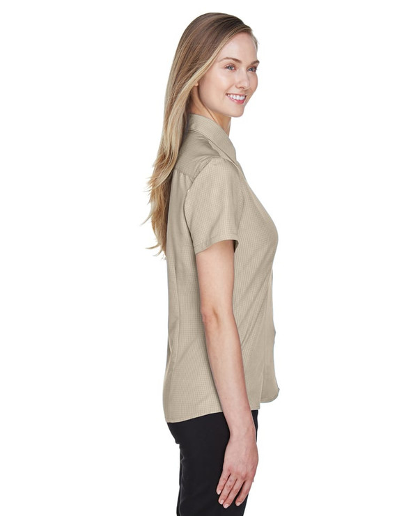 Harriton M560W - Ladies Barbados Textured Camp Shirt