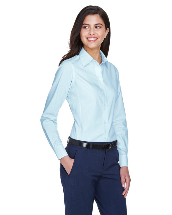 Devon & Jones D630W - Ladies Crown Collection Solid Oxford
