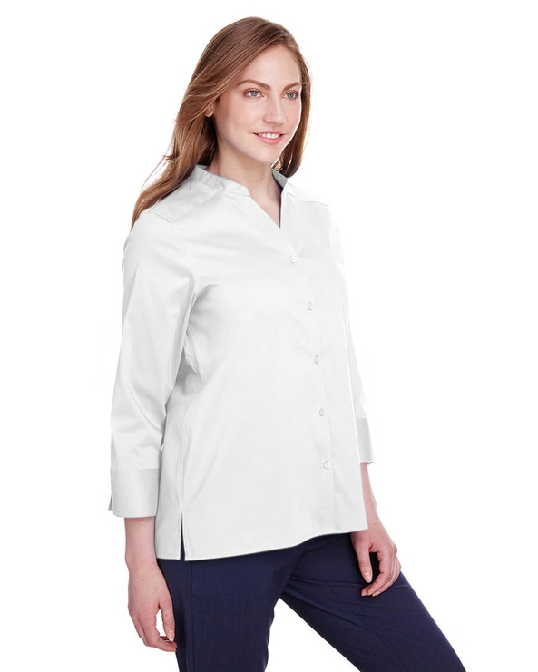 Devon & Jones DG560W - Ladies Crown  Collection Stretch Broadcloth 3/4 Sleeve Blouse