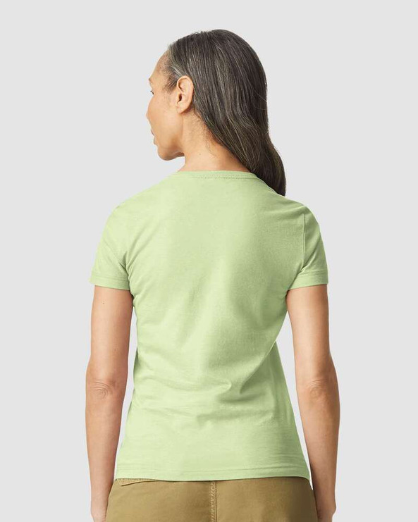 Gildan 64000L - Fitted Ring Spun T-Shirt FOR WOMEN
