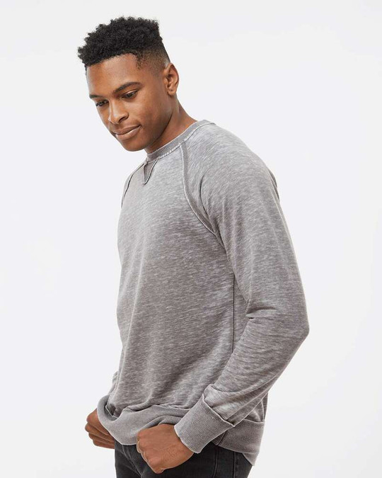 J. America 8920 - Sudadera Vintage Zen Fleece de cuello redondo