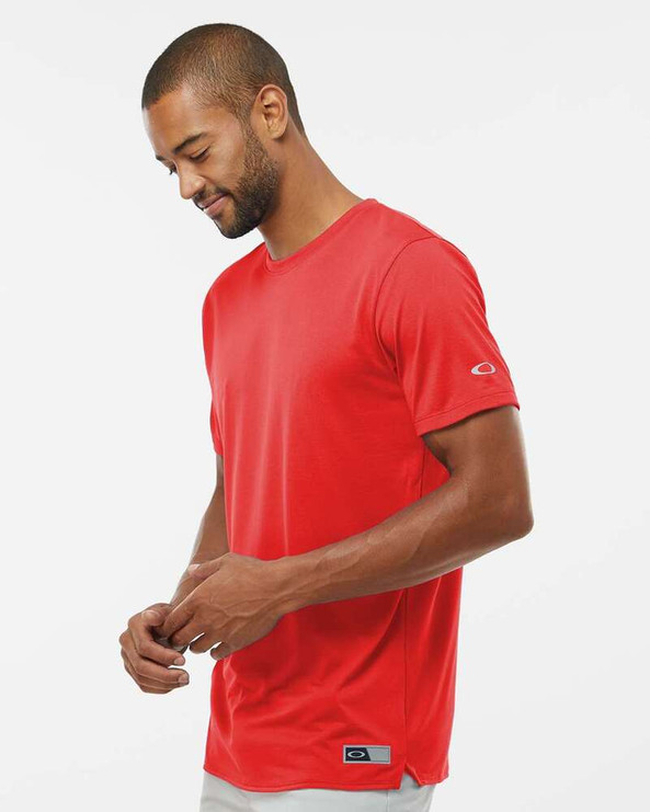 Oakley FOA402991 - Team Issue Hydrolix T-Shirt