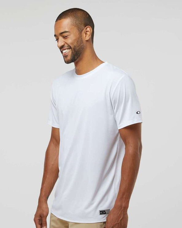 Oakley FOA402991 - Team Issue Hydrolix T-Shirt