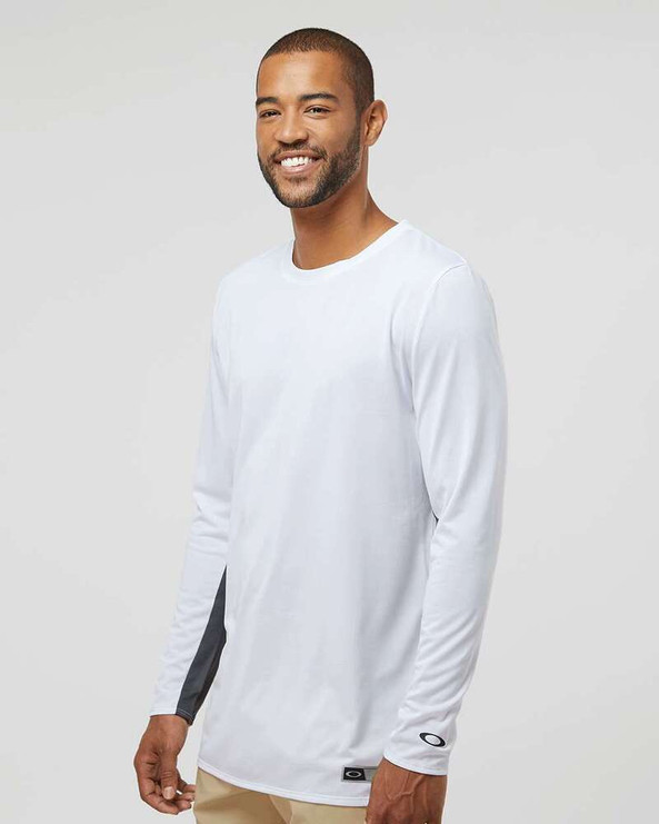 Oakley FOA402992 - Team Issue Hydrolix Long Sleeve T-Shirt