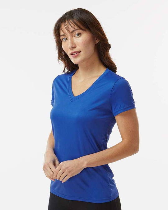 Paragon 203 - Remera de rendimiento en cuello en V para mujer