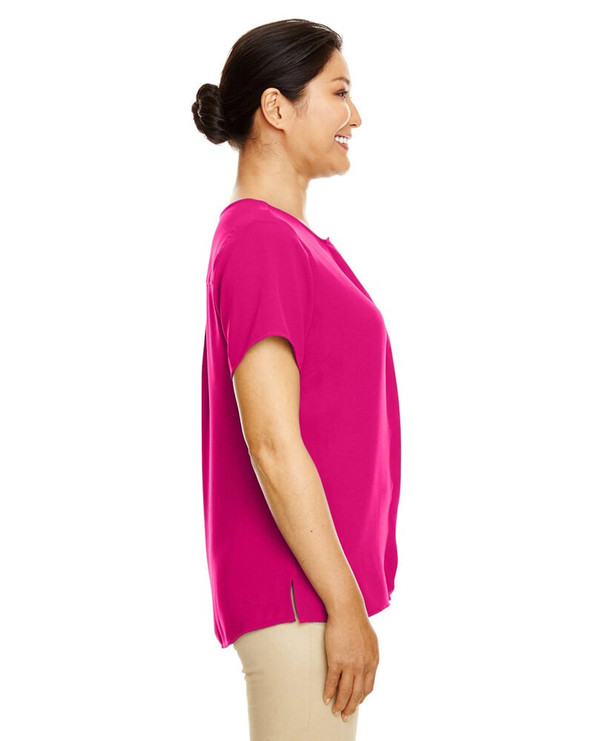 Devon & Jones DP612W - Ladies Perfect Fit  Short-Sleeve Crepe Blouse