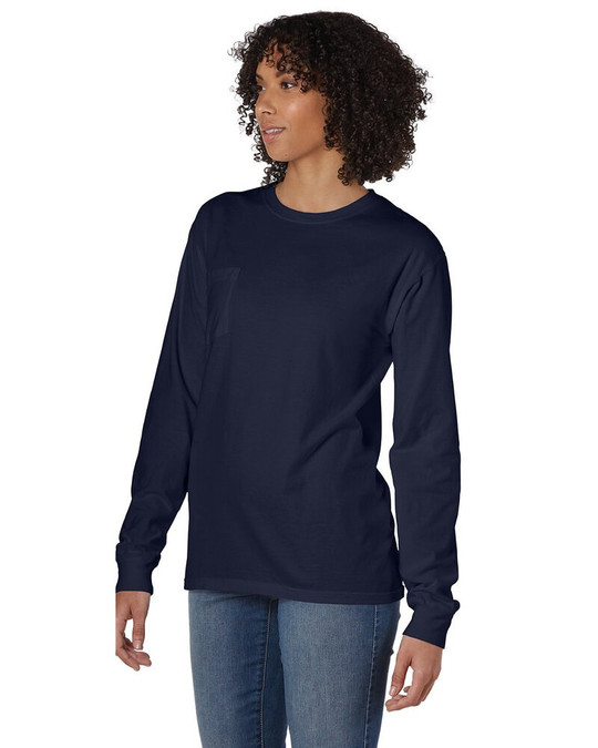 ComfortWash by Hanes GDH250 - Camiseta unisex de manga larga teñida en prenda con bolsillo