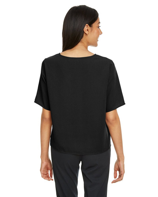 Devon & Jones DP617W - Blusa Perfect Fit con Lazo para Damas
