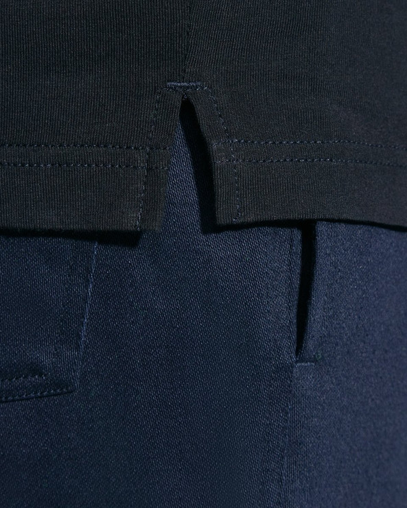 Roly FR9402 - SANTANA Flame-retardant long-sleeved t-shirt in plain knit