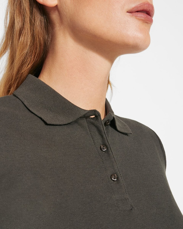 Roly PO6644 - PEGASO WOMAN PREMIUM Tailliertes kurzärmeliges Poloshirt aus Baumwolle mit Anti-Pilling-Behandlung
