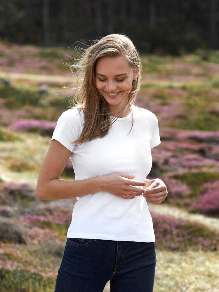 Neutral O81001 - T-shirt getailleerd dames
