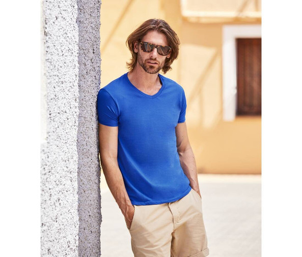FRUIT OF THE LOOM SC154 - Men's V-neck t-shirt
