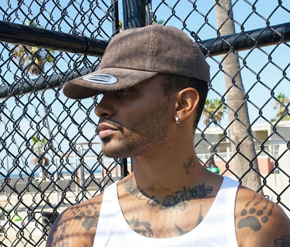 FLEXFIT 6245CD - Niedrige Kappe aus Cord