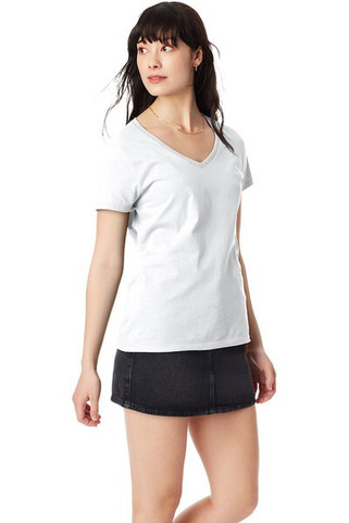 Hanes S04V - Camiseta V-Neck de Algodón para Mujer Hanes Nano-T