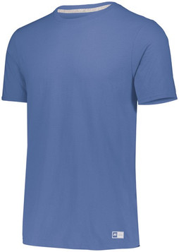 Russell 64STTM - Camiseta Básica con Tecnología Avanzada