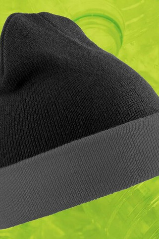 Result RC930X - Recycled acrylic beanie with contrast flap