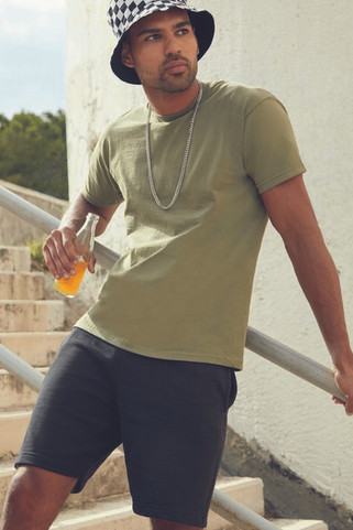 Fruit of the Loom 64-036-0 - Comfort Fit Elastic Waist Fleece Shorts