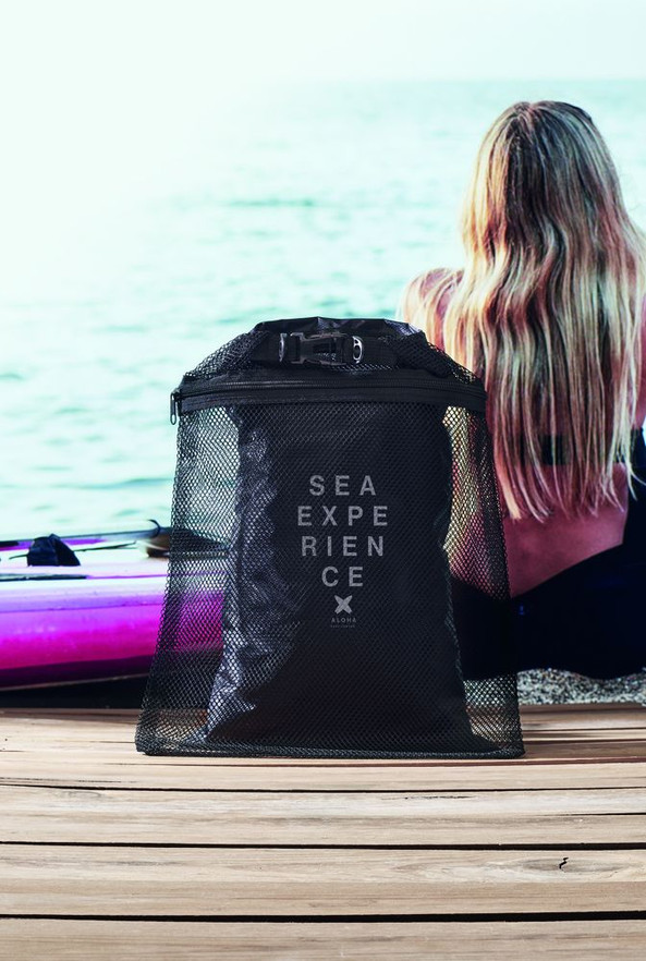 GiftRetail MO6370 - SCUBA MESH Eco-Friendly 6L Waterproof SCUBA Mesh Bag with Strap