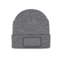 K-up KP895 - Stijlvolle Gebreide Beanie met Katoenen Patch