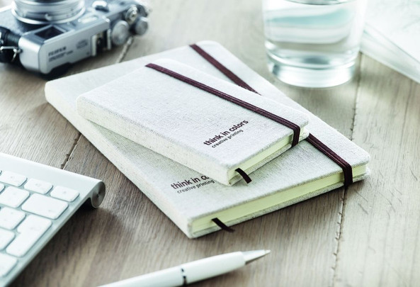GiftRetail MO6930 - Premium A6 Canvas Notebook with Elastic Closure