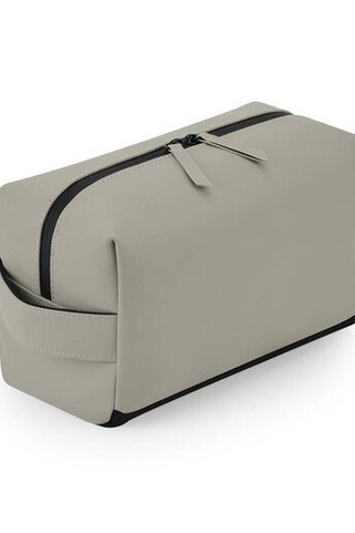Bag Base BG332 - MATTE PU TOILETTI-/ TARVIKEKOTELO