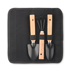 GiftRetail MO2153 - GRASS Eco-Friendly 3-Piece Garden Tool Set with RPET Pouch