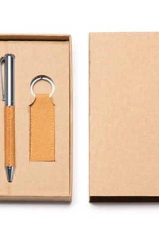 SET FEZ Ball pen and keyring set in recycled leather with metallic details - EgotierPro HW1335