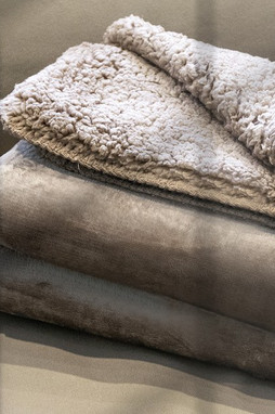 Goya 36510 - Dubbelzijdige Deken - Velours & Sherpa Comfort TEMPEST