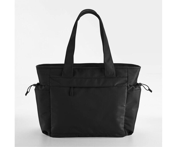 QUADRA QD300S - Eco-Friendly Recycled Polyester Travel Holdall
